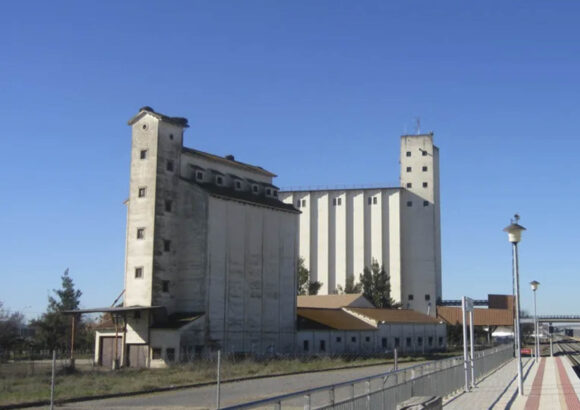 Las Sileras (Antiguo Silo)